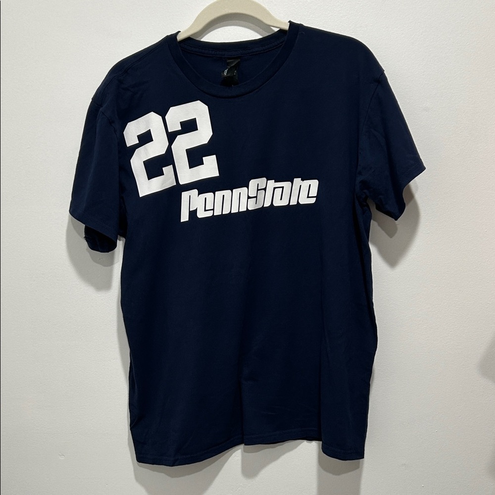 Men's Navy Graphic T-Shirt with '22'